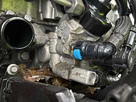 Pompa Injectie Inalta Presiune cu Senzor Regulator BMW X1 F48 2.0 D 2014 - Prezent Cod 0445010764 8511626-06 8511626