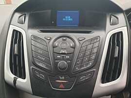 Interfata Media Unitate Radio CD Player cu Magazie CD - uri Ford Focus 3 2010 - 2018 [K1291]