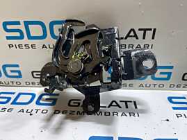 Broasca Incuietoare pentru Capota Motor Volkswagen Golf 4 1998 - 2006 Cod 1J0823509E [B3403]