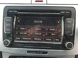 Radio CD Player Fara Safe Code Volkswagen Scirocco 2008 - 2017 Cod 3C8035195 [C3876]